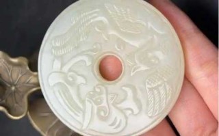 仿古玉璧的玉质判断（重点分清：料是什么、新料老料、老料新工）