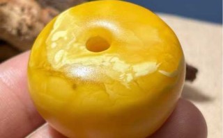 天然蜜蜡流动纹自然形态实拍