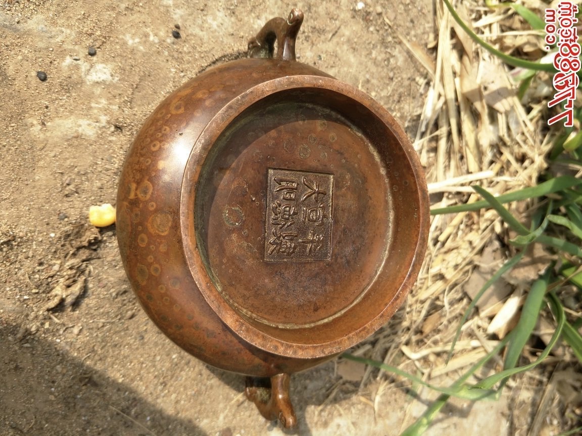 铜器器型细节破绽：铜器真伪的微观战场