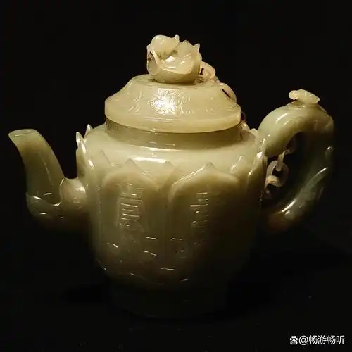 明万寿富贵玉执壶：江南苏作玉雕器皿的时代高度