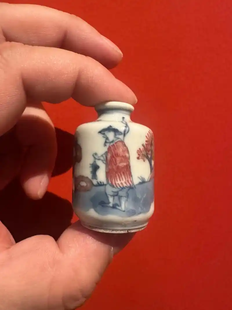 清代鼻烟壶包浆与皮壳真伪鉴别