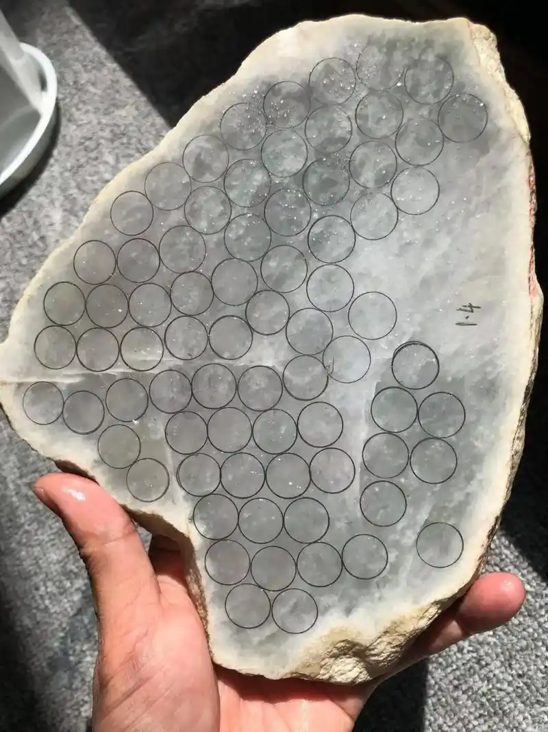 木那雪花棉原石皮壳特征