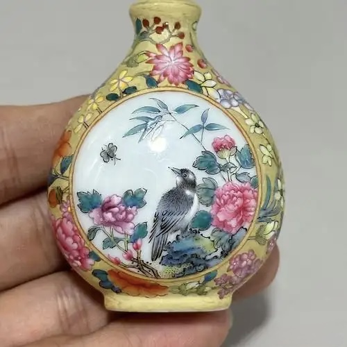 乾隆款珐琅彩鼻烟壶鉴定方法（实操版）
