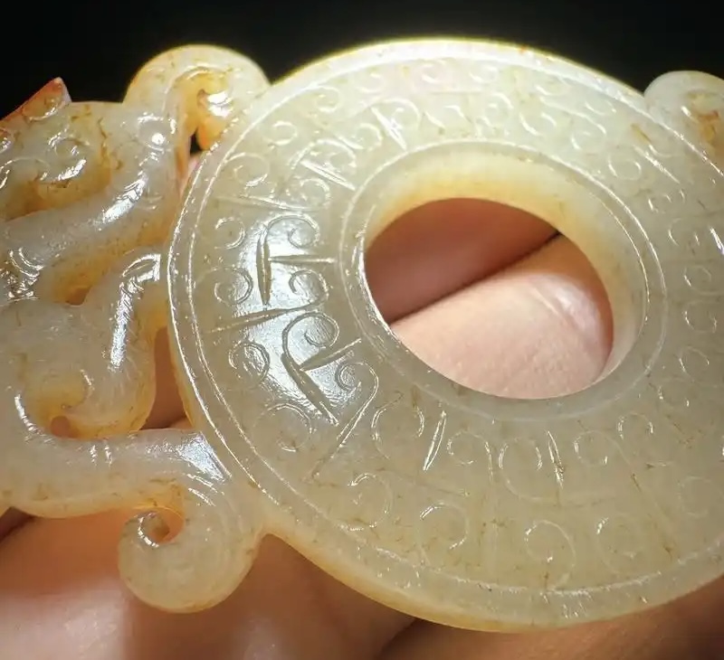 从古玉工痕细节分辨新老玉器